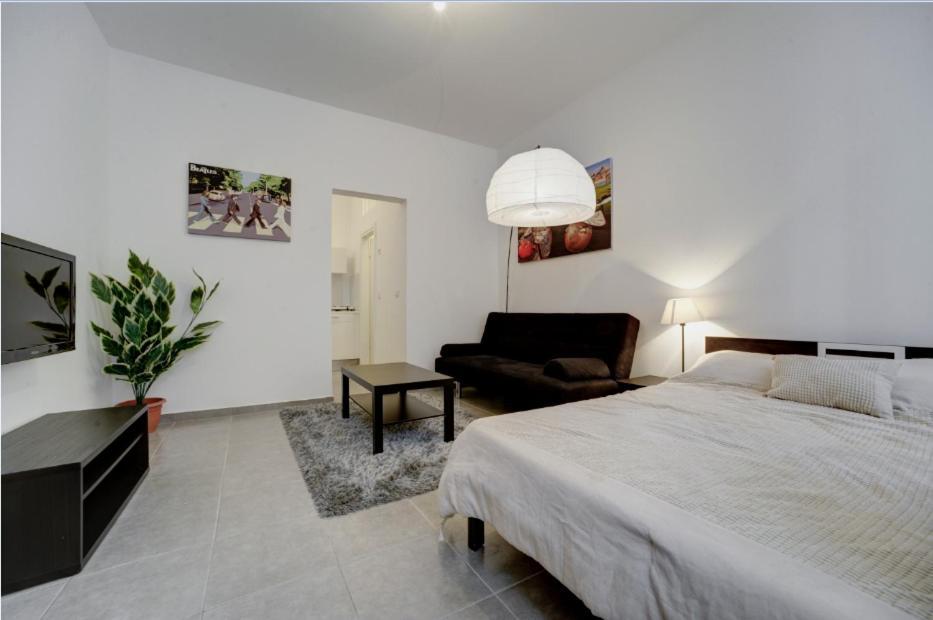 Tel Aviving - Apartments By The Beach Ngoại thất bức ảnh