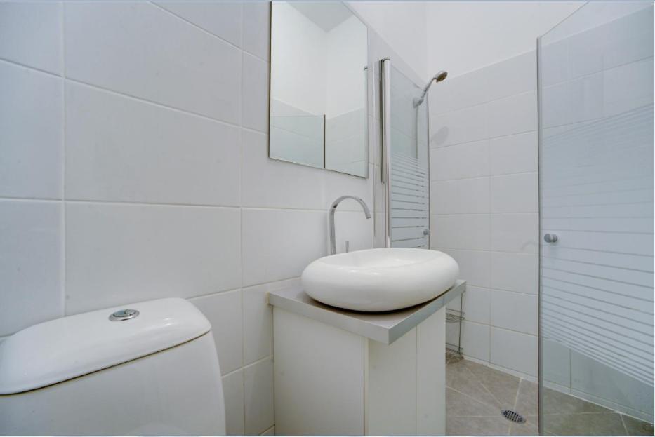 Tel Aviving - Apartments By The Beach Ngoại thất bức ảnh